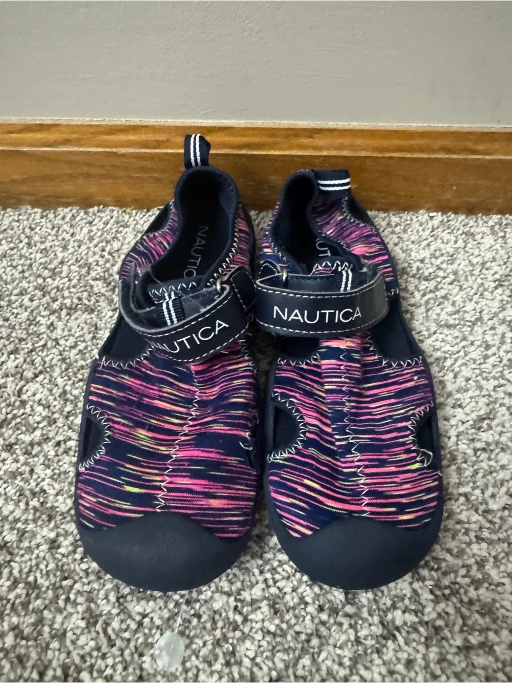 Girls Nautica Pink & Purple Striped Water Shoes Size 12